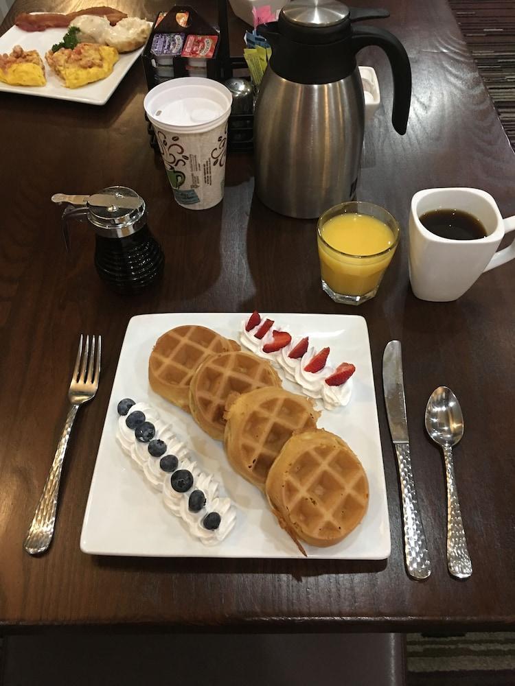 Holiday Inn Tyler - Conference Center By Ihg Екстериор снимка