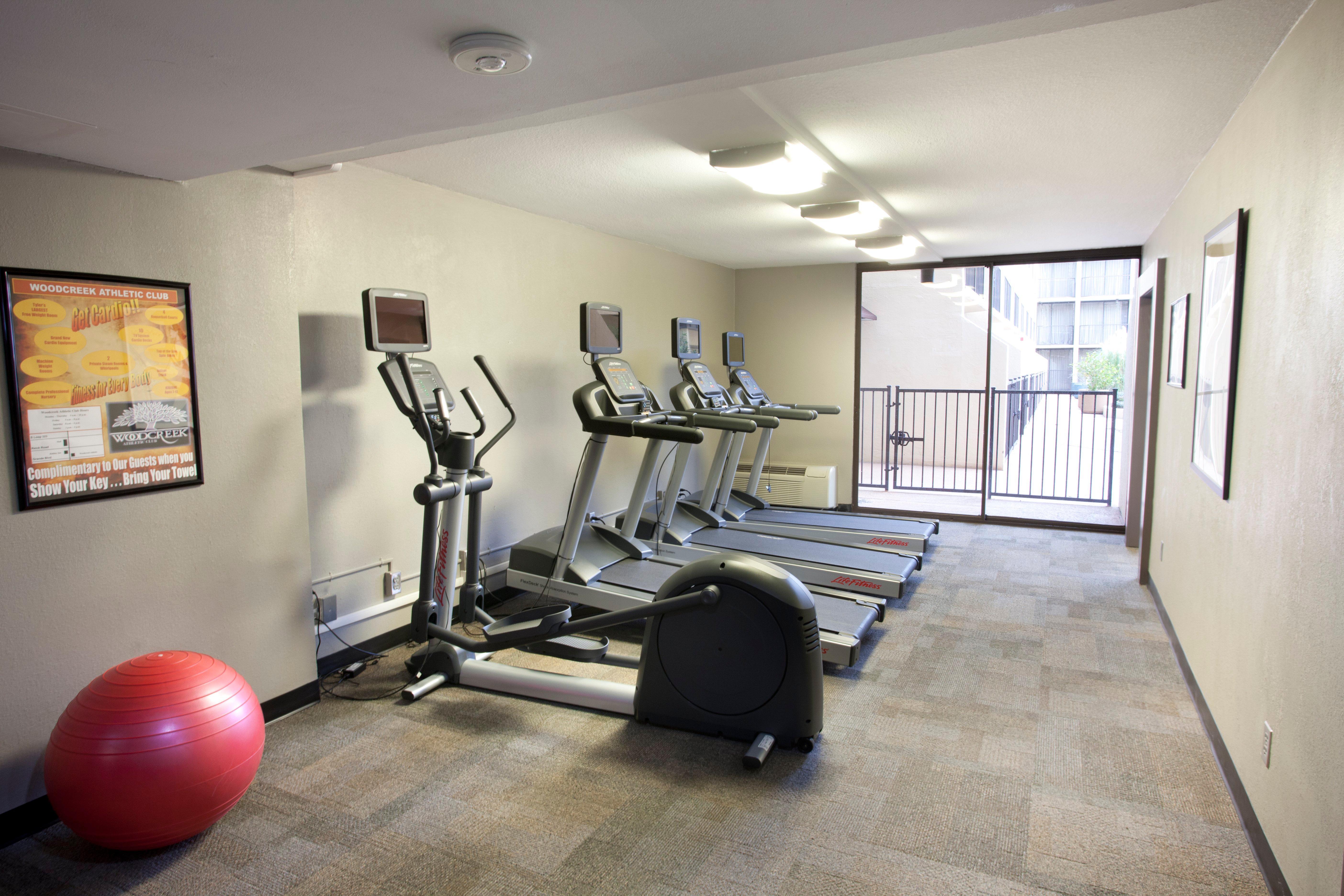 Holiday Inn Tyler - Conference Center By Ihg Екстериор снимка