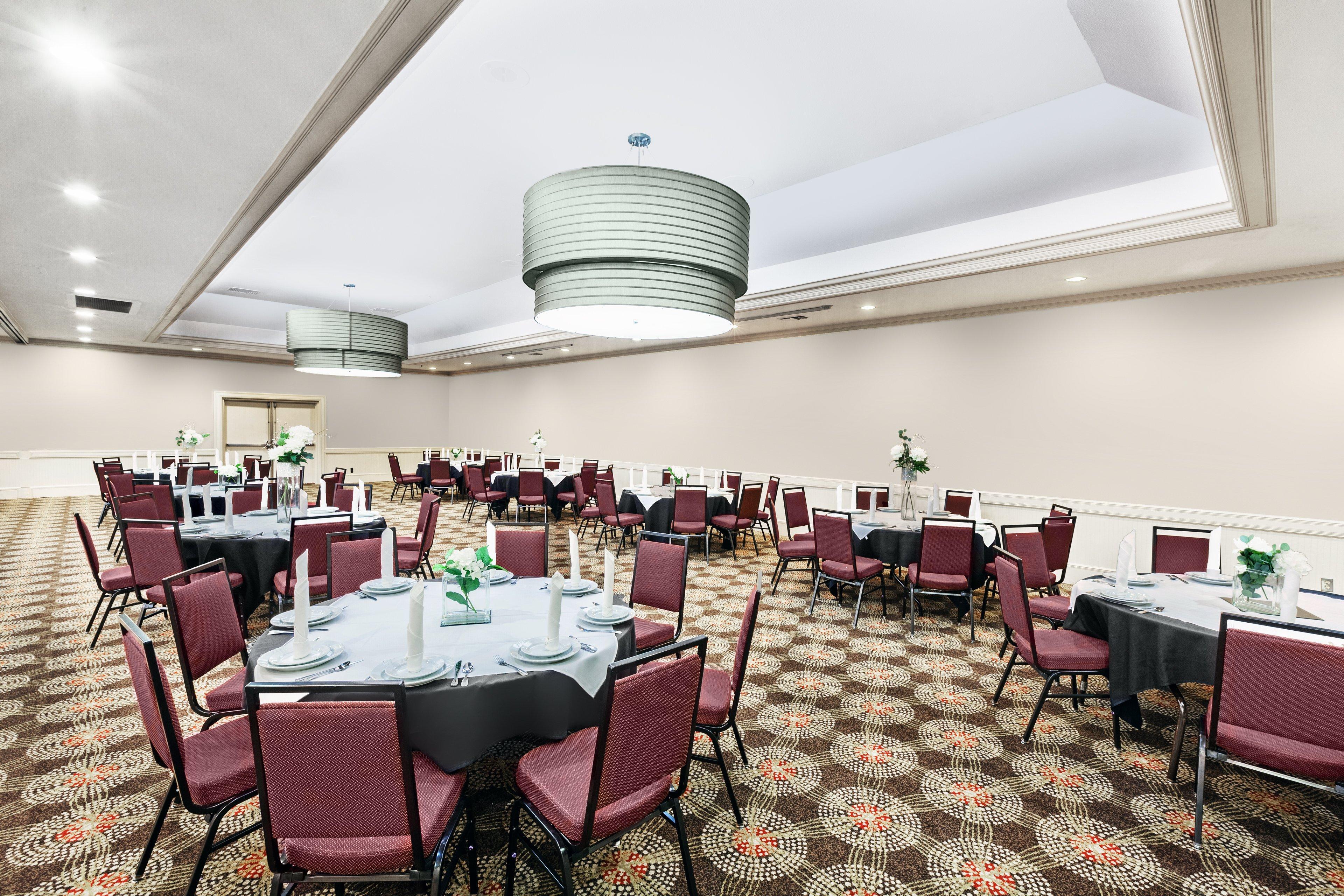 Holiday Inn Tyler - Conference Center By Ihg Екстериор снимка