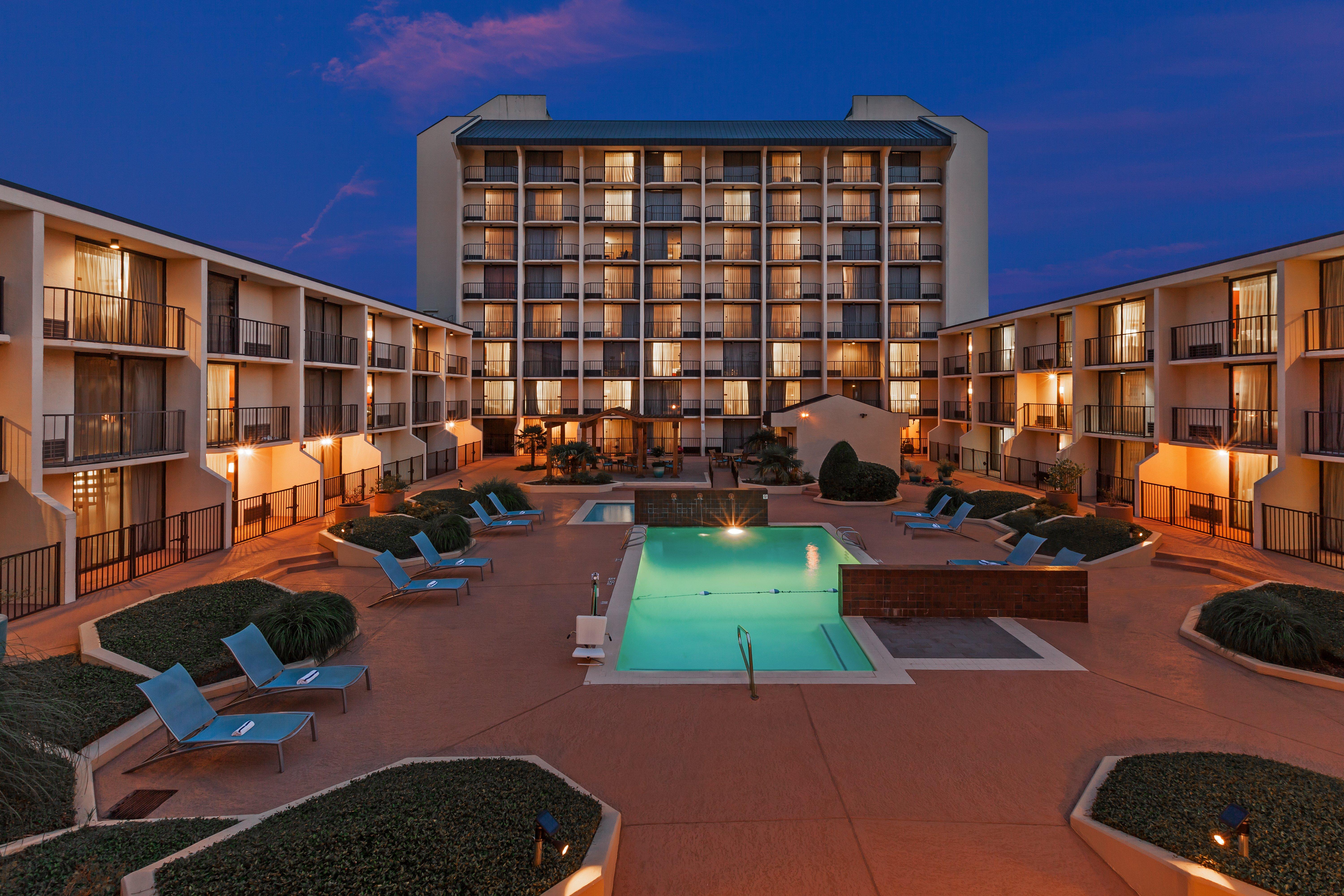 Holiday Inn Tyler - Conference Center By Ihg Екстериор снимка