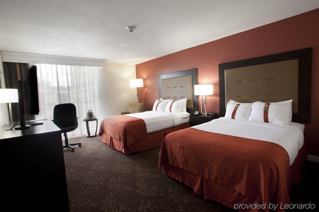Holiday Inn Tyler - Conference Center By Ihg Екстериор снимка