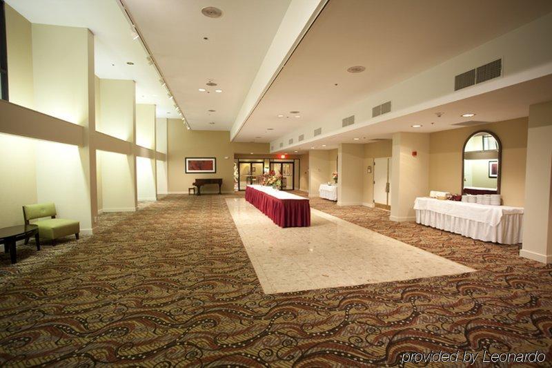 Holiday Inn Tyler - Conference Center By Ihg Ресторант снимка